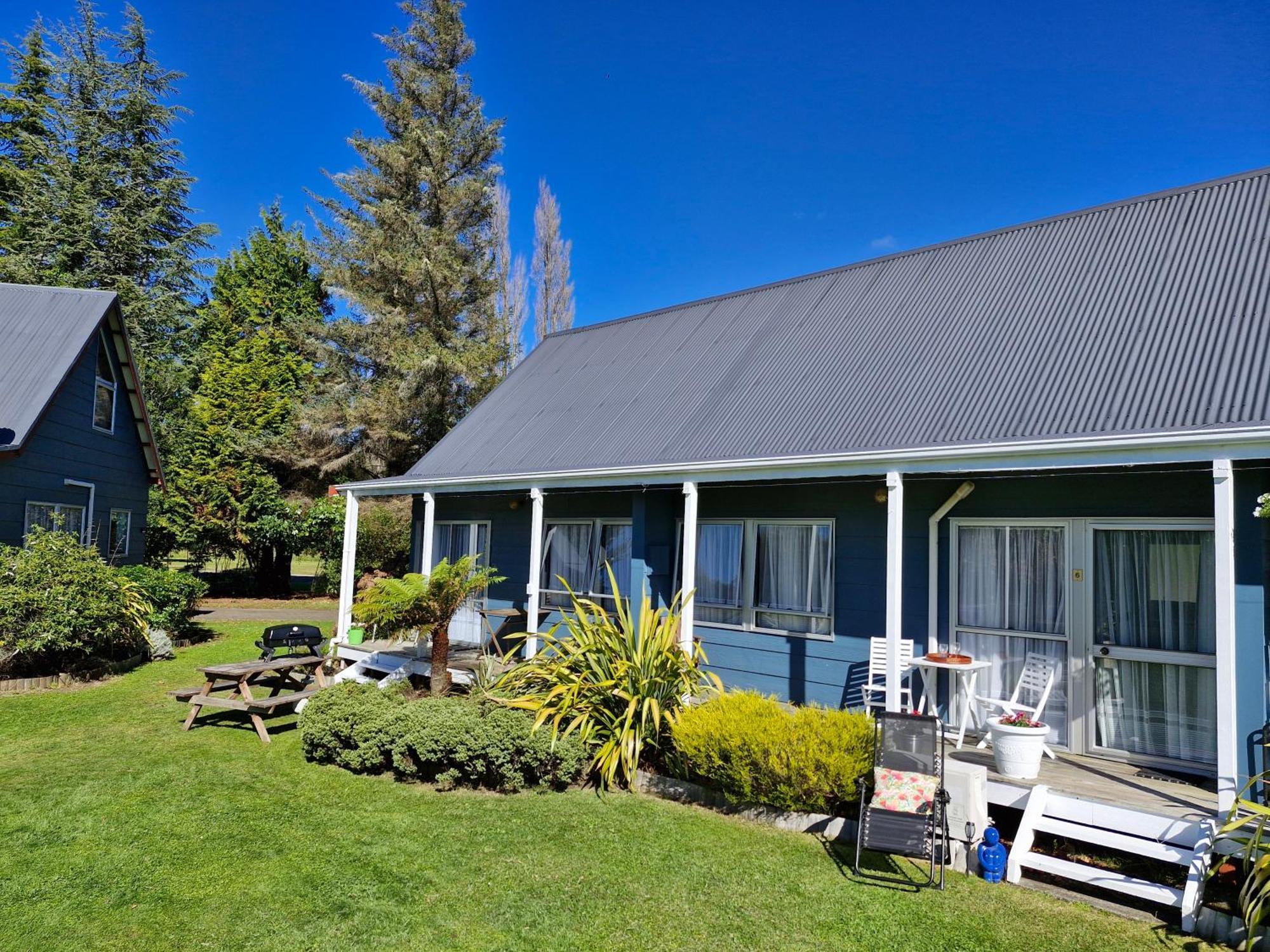 Tokaanu Lodge Motel Turangi Exterior photo